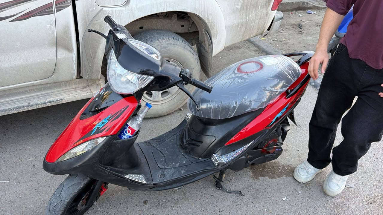 ماطور ماكس عدله 120للبيع على فحص محرك ممفتوح بعده نضيف السعر 800وبي مجال رقم هاتف ***********
