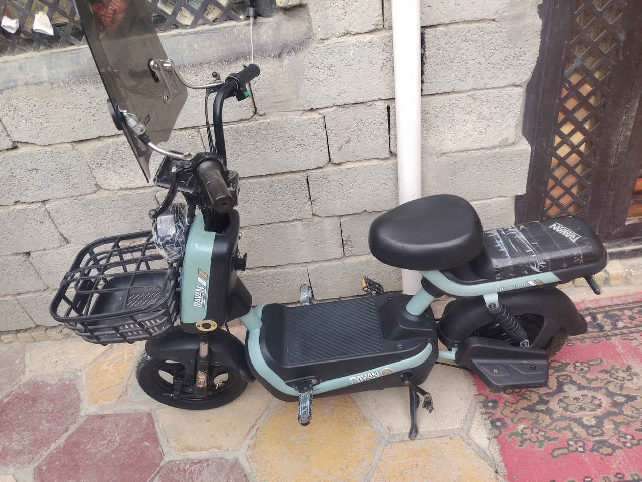 دراجه شحن الريان R9 الحجم 14 
كفاله عامه من اي عطل والشحن خير من الله 
تشغيل عن بعد وسويجين وياها وشاحنه 
السعر 300 وبيها مجال بسيط حك الكروه


**إذا كنت صاحب هذا الإعلان وتريد حذفه لأي سبب، رجاءا أرسل رسالة إلى الدعم الفني**