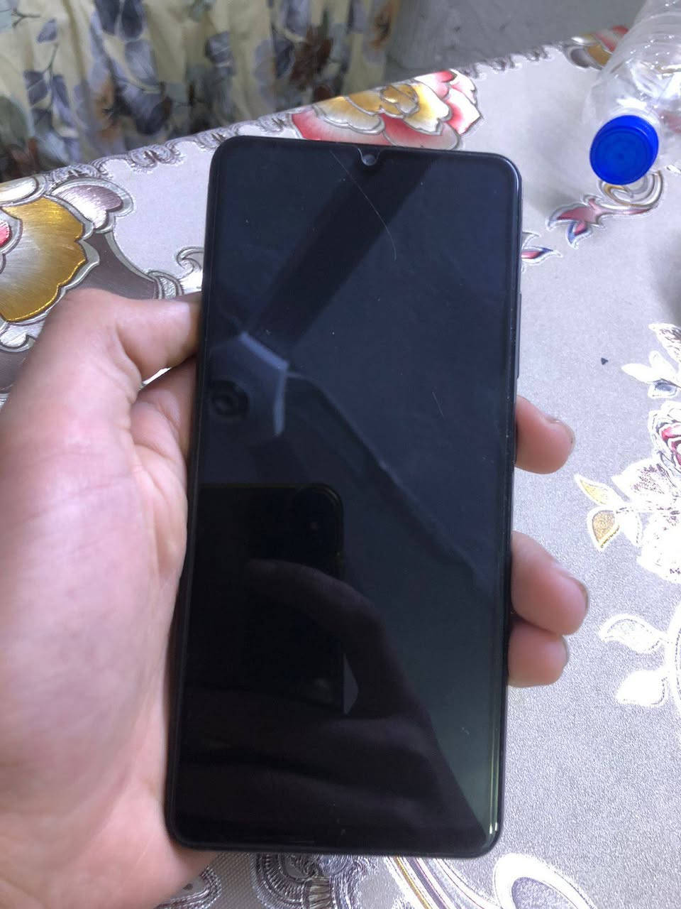 سلام عليكم جهاز A32للبيع نضافه90 ما مفتوح الذاكره 128 السعر 80 موجود خاص ورقم ***********
