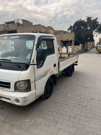 متوفر كيا ام عيون ام الحاكيه موديل 2001 رقم واسط انكليزي تحويل مباشر م...