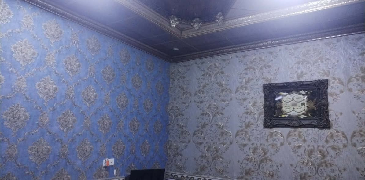 دار سكن للبيع ابي الخصيب البهادريه مساحه 185 شارع أبو قيس السعر 77 غرفتين وديوان وصاله ومطبخ جاهز للسكن 
***********
