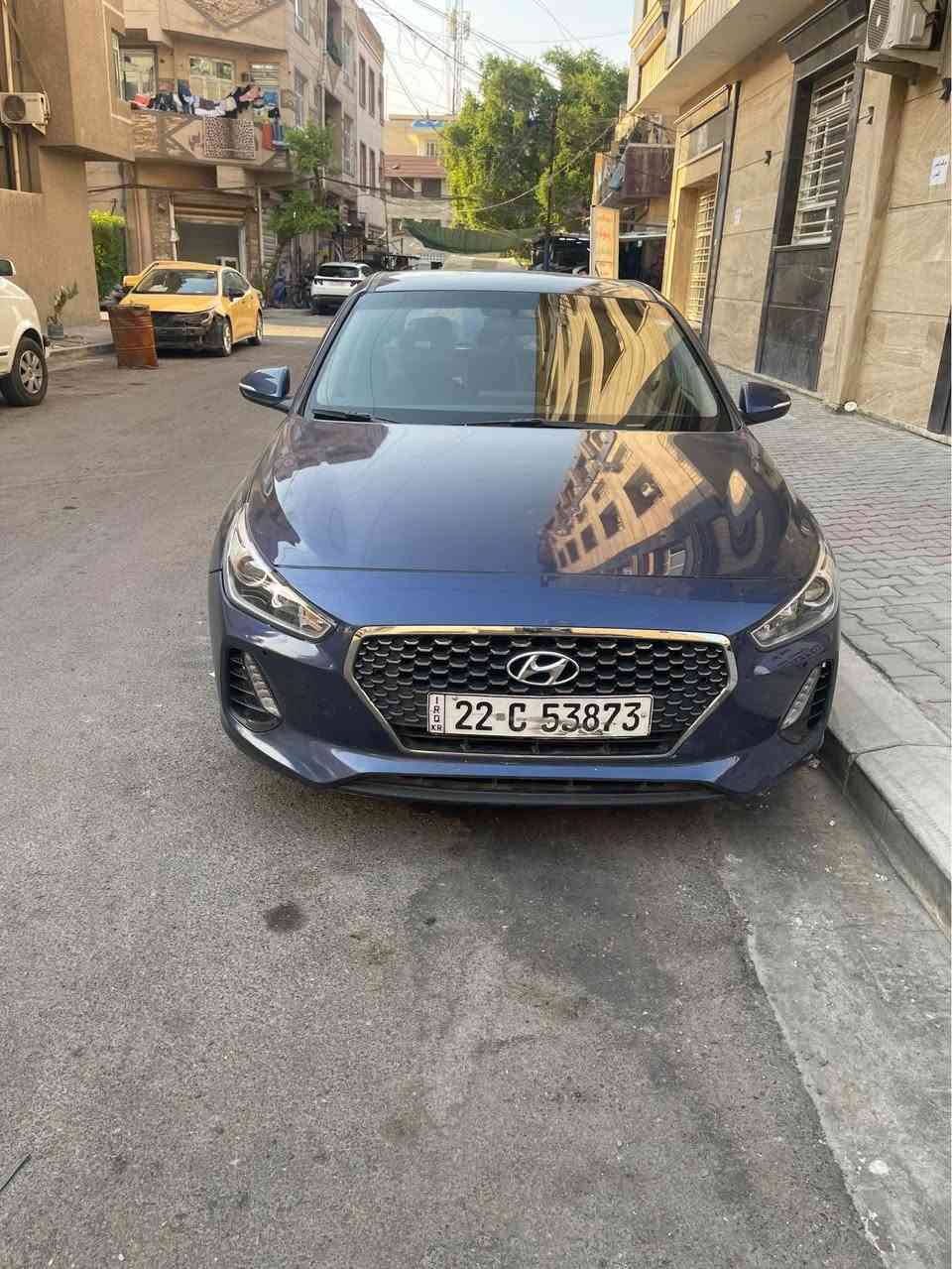 للبيع النترا موديل 2018 هاتشباك محرك 2000 GDI جديد تجفيت شركة اصلي وكاله  وبطارية جديدة   والسيارة باسمي تحويل مباشر و ايرباكات سليمه حادثها موضح بالصور وحادثها بالعراق جاملغ وباب عكس السايق وقبغ الصندوق. ثلاث قطع صبغ مواصافتها تحكمات جهتين والنقطة العمياء وتراكشن تدفئه كشنات وستيرن ثلاث انظمه قياده وجام كهرباء ومري كهرباء ونظيفه جدا السعر130 ورقه وبيها مجال بسيط رقم اربيل الدولي العنوان الاعظمية للاتصال ( *********** ) ابو حسام مع جزيل الشكر بغداد, العراق
