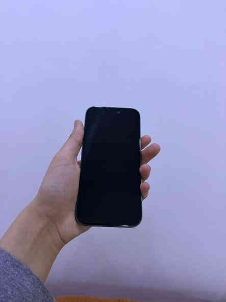 ايفون 16 عادي ذاكرة 128 بطارية 98 السعر 850 مكاني بغداد الدورة للاستفسار ***********
