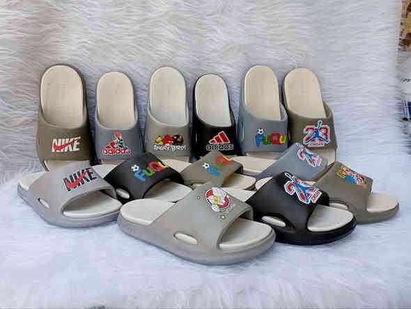 سافت طبي طبقتين 
 الرجالي سعر القطعة 1,850
الكارتون 18 قطعة 34 الف
الشبابي سعر القطعة 1650
 الكارتون 24 قطعة 40 الف 
الولادي سعر القطعة 1,625 
الكارتون 24 قطعة 39 الف
للاستفسار مراسلة الصفحه او الواتساب ***********
يوجد لدينا توصيل لكافة المحافظات 🇮🇶
