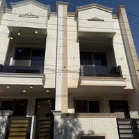 حي الاساتذه • ٨٠م • ٣غرف