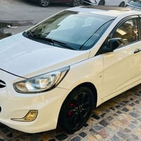 عليكم عندي اكسنت ٢٠١١ خليجي رقم بغداد تحويل ثاني يوم  سياره جديده وجاه...