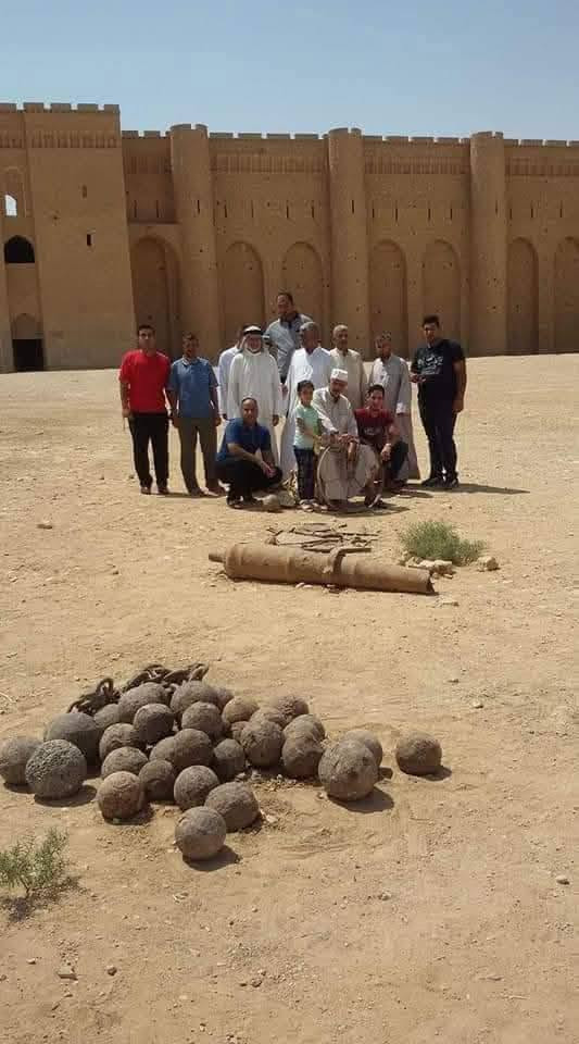 زيارة للسيد أحمد بن هاشم في عين التمر ومقام السبايا وحصن الاخيضر وبحيرة الرزازة ومدينة الفردوس الترفيهية والحر الرياحي،السبت ٦/٢٠ والاجرة ١٠ ألاف***********/***********
