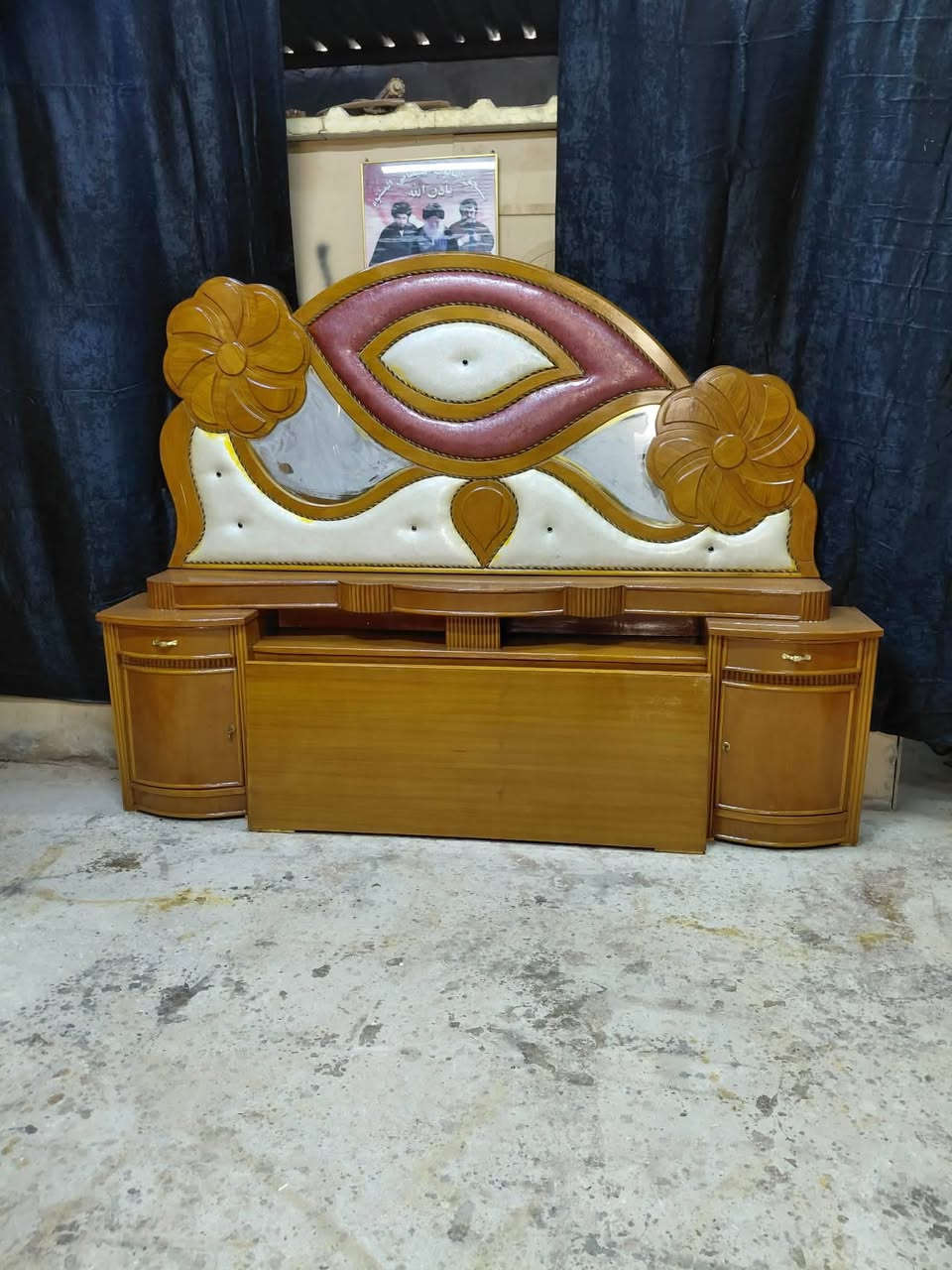 غرفة نوم ناعمه واخت الجديد سعر 650 وبيها مجال مكان بالامين ثانيه اكو توصيل


**إذا كنت صاحب هذا الإعلان وتريد حذفه لأي سبب، رجاءا أرسل رسالة إلى الدعم الفني**