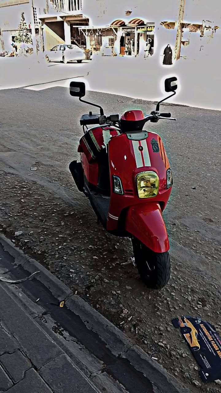 سلام عليكم ماكس بوليس للبيع دراجه صار شهر من نزلت من الحاويه شلعه ومعدل مكفوله دارجه كفاله عامه ماعايزه اي شي بيع مستعجل 850 وبيه مجال قليل *********** مكاني النجف كوفه حي ميسان
