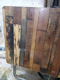 الميز • الطبلة