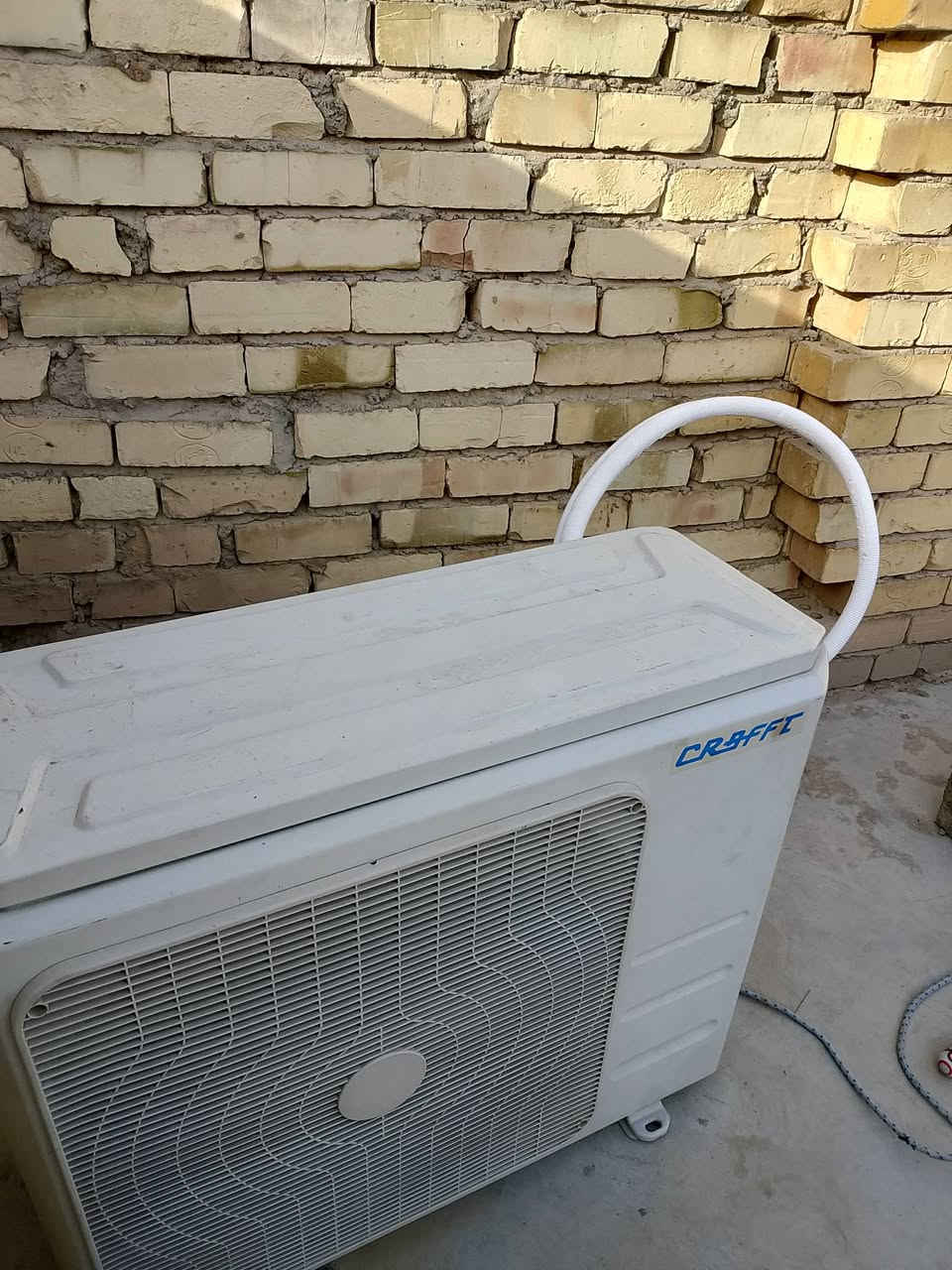 السلام عليكم سبلت كرافت 2طن جهاز كلش نضيف وضمان ع وضع الشركه ب425عنواني بغداد الرصافه هاذا رقمي ***********
