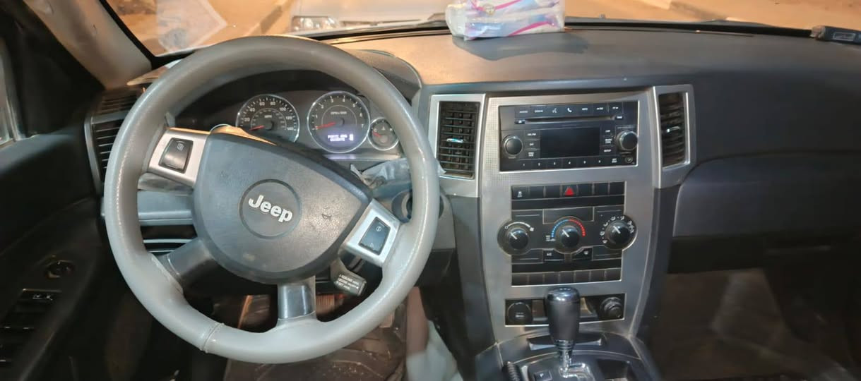 جيب لاريدو مديل2010،سياره جاهزه تخم تاير تبريد تدفئه حداده كير مكينه جاهز رقم دولي مميز سياره بسمي السعر 95.. تفاصيل اكثر اتصل عله رقم... العنوانالبصره الزبير  ***********
