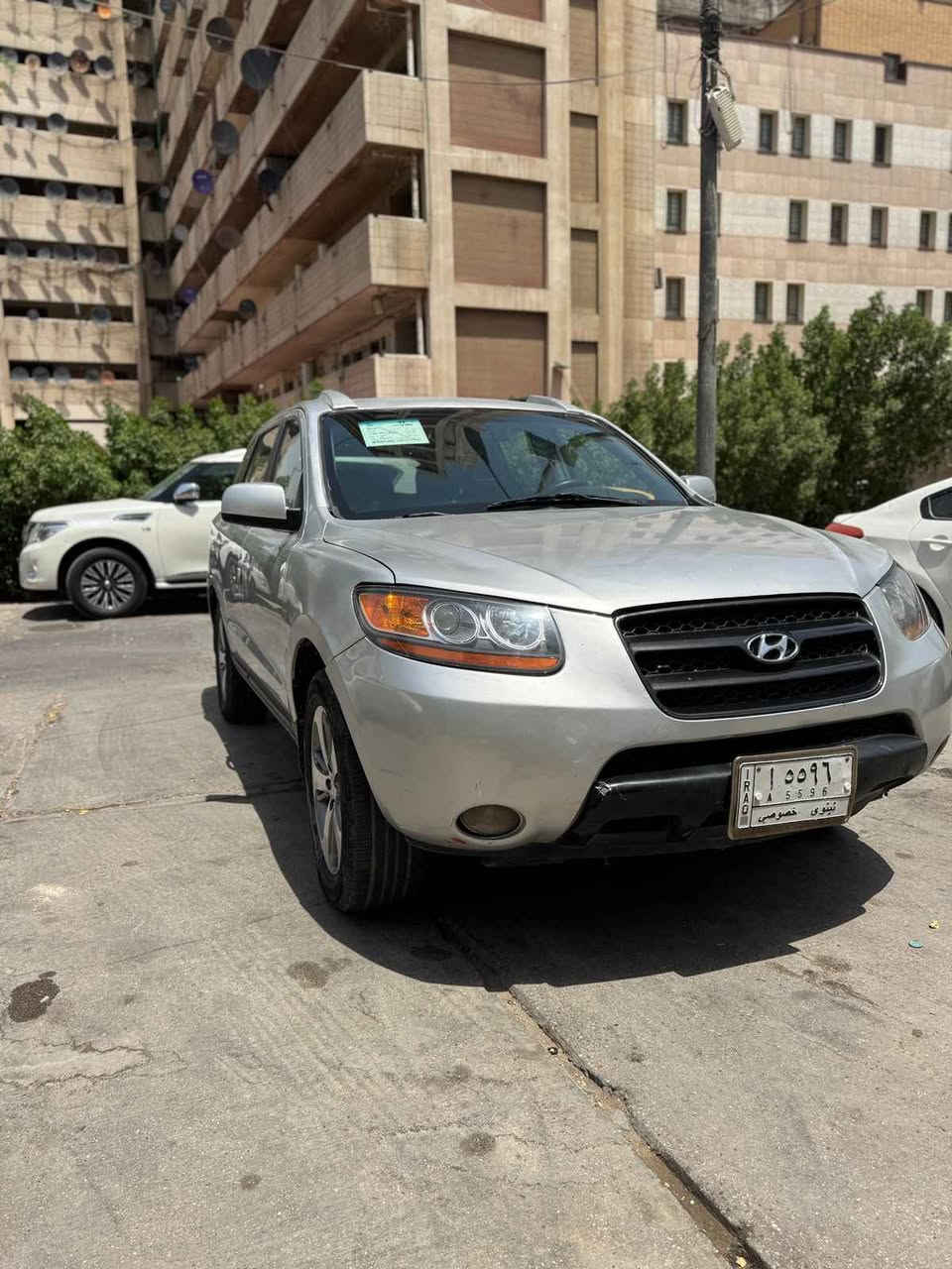 سنتافي 2007   امريكي محرك 6  حجم المحرك 2700 
5 راكب 
صور السونار داخل المنشور 
رقم نينوى 
كوبون بانزين بيها 
داخل صاج 
محرك شرط + كير شرط 
تبريد شغال + تدفئه شغاله 
طخم تاير جديد 
منظومه زينون عالي ناصي 
شاشه + كامرة 
السعر 102 💸
العنوان - موصل جانب الايمن 
*********** واتس + سيم موصل, نينوى
