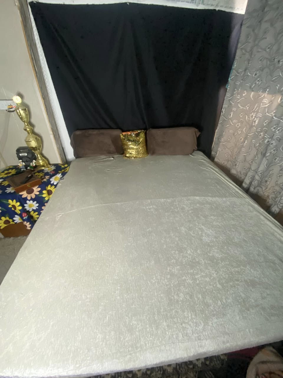 السلام عليكم 

دواشگ چرباية نفرين للبيع 

دوشگ نفرين كبير 40 الف 
دوشگ نفرين 30 الف


**إذا كنت صاحب هذا الإعلان وتريد حذفه لأي سبب، رجاءا أرسل رسالة إلى الدعم الفني**