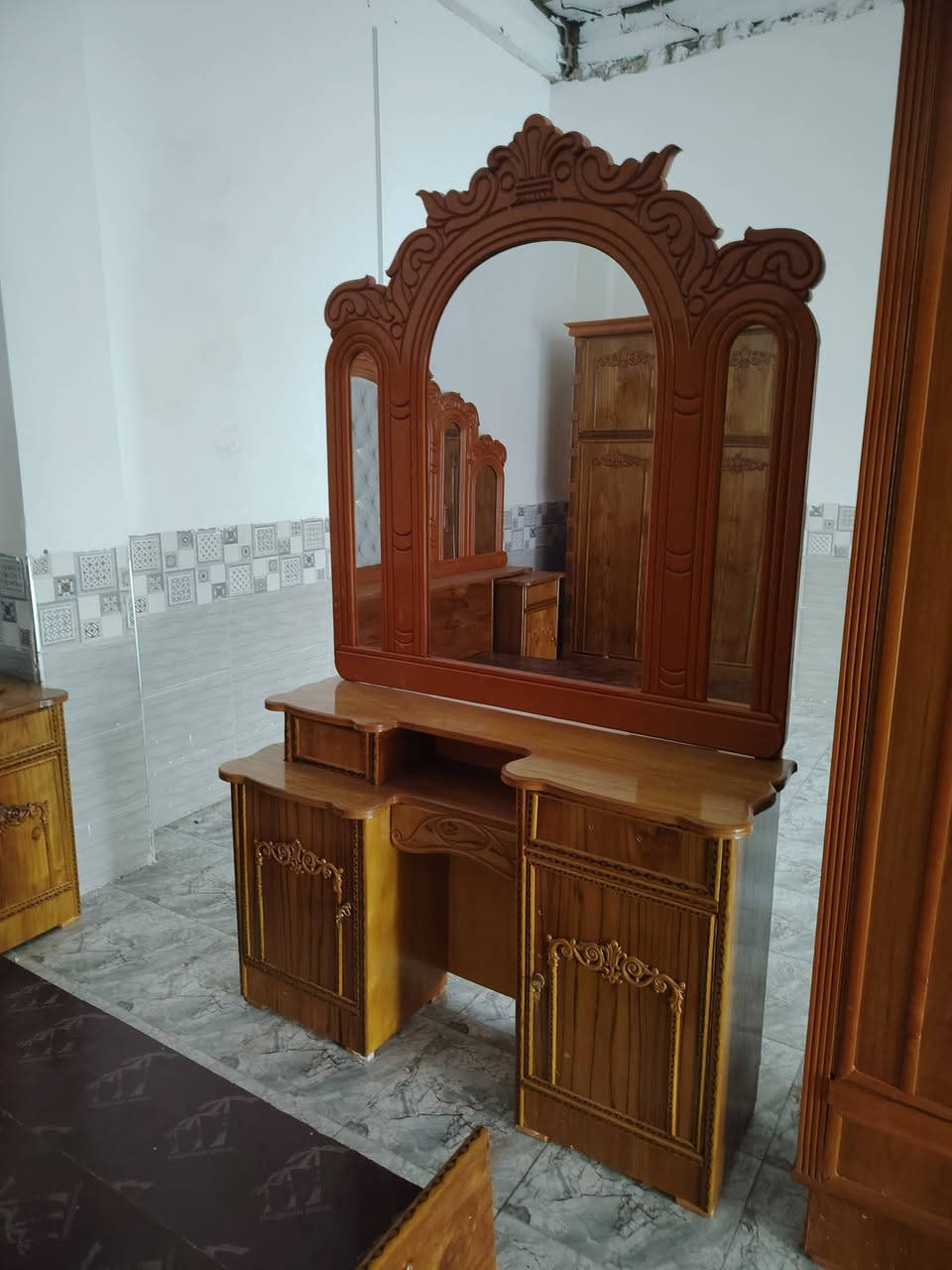 عرض ناار 💥... 149 الف فقط
#أقساط وبدون #مقدمه تأخذ اول شهر ابلاااش 
غرفة اخشاب من الدرجة الاقتصادية متكون من 
💥كنتور ٥ أبواب طابقين
💥 ميز مراية تاج
💥جربايه تاج
💥 زاوية بأرتفاع الكنتور
.......
هذا العرض يتميز بهديتين الأولى طابورية
والأخرى فرشة للعريس
.....
للاستفسار الاتصال على الرقم..
***********
