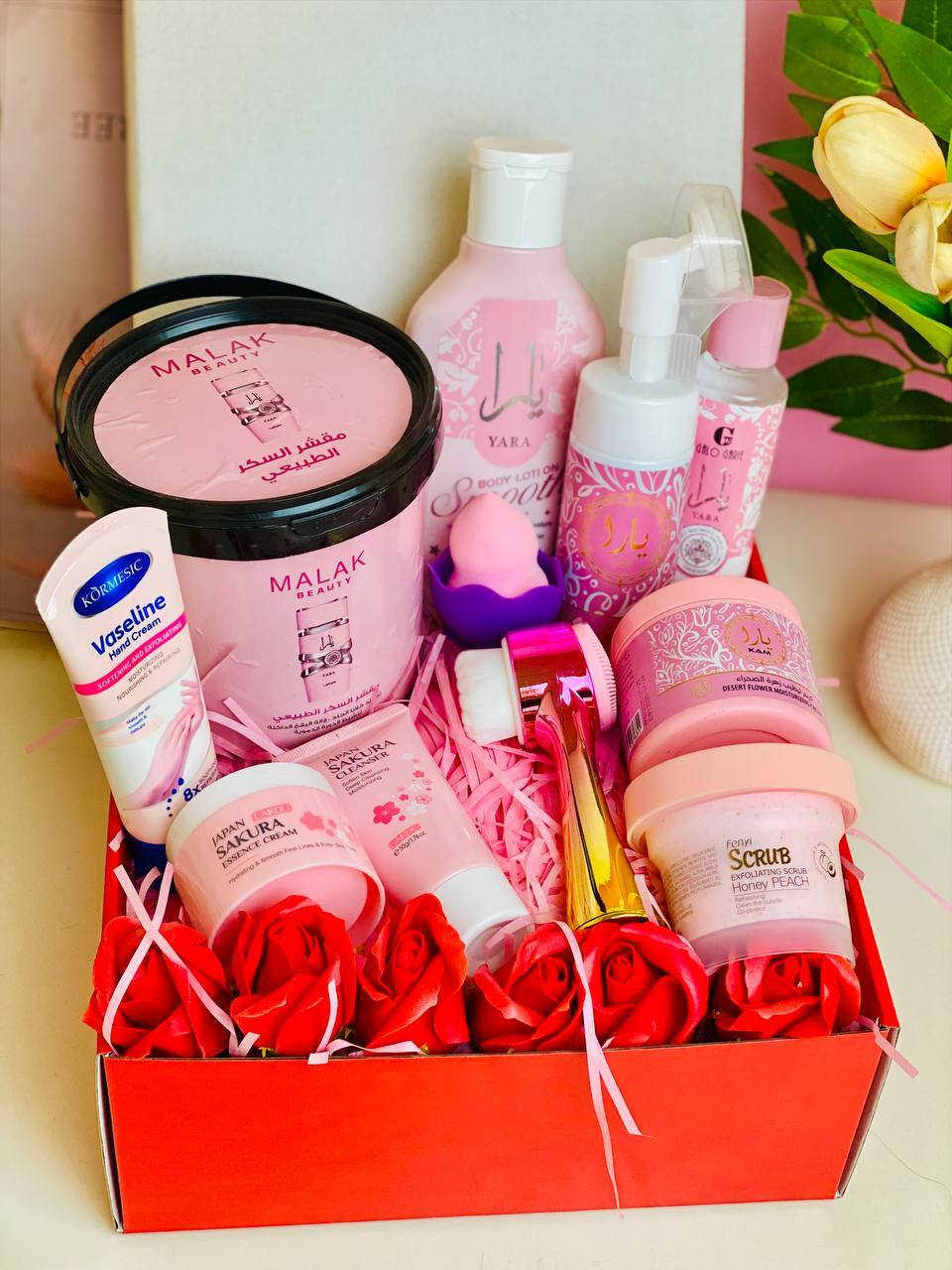 بوكس بيبي بنك 💖🎀
محتويات البوكس لطيفة ومفيدة🌸🍓

مقشر ٥٠٠ مل يارا 🐾
كريم اليدين ❤
غسول الوجه يارا 🎀
كريم للجسم يارا 🐾
بكج ساكورا الثلاثي🐱
مرطب كريم مقشر للوجه 🌕
لوشن ومعطر يارا 💗
سيت بيوتي بلندر وفرشاه 🎀
زيت معطر للجسم يارا 💐


**إذا كنت صاحب هذا الإعلان وتريد حذفه لأي سبب، رجاءا أرسل رسالة إلى الدعم الفني**