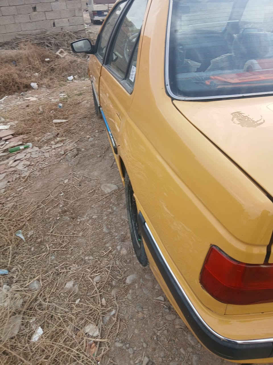 سلام عليكم بيجو بارص ٢٠١٥ جاهزة كير ومحرك وصدر وتبريد وتخم تاير جديد بسمي سنويه جديدة مراوس بسياره كير واتماتيك صفر ونطي فرق عنوان بغداد جسر ديالى جديد ***********
د
