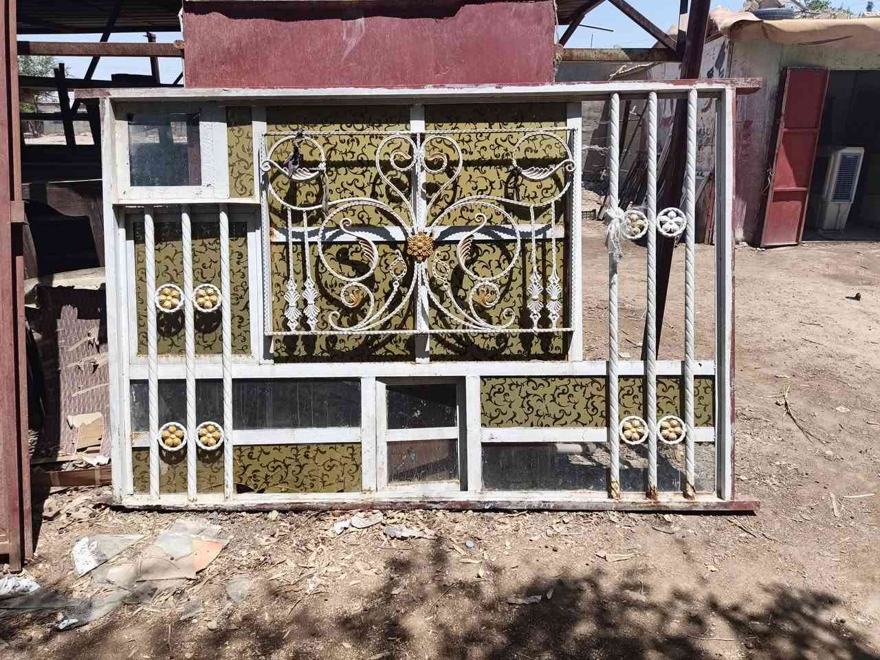 شباك نظيف اثنين ونص في متر و70
للبيع في سكله ابو حسن السويعدي
الرقم ***********
