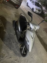 شباب دراجة ثعلب نضيفة دراجة حلوة ٦٥٠بيها مجال ٠٧٧٥٩٦٤٨٤٨٢