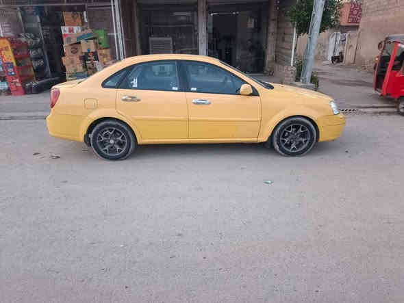 السلام عليكم للبيع اوبترة موديل 2012 سيارة خير من الله مانقصهة اي شي كير مكينة تبريد جدد شديتهن قبل شهرين للعلم السيارة كير عادي بلادي بغداد بسمي سعرها 65 وبيهة مجال بغداد مدينة الصدر ***********
