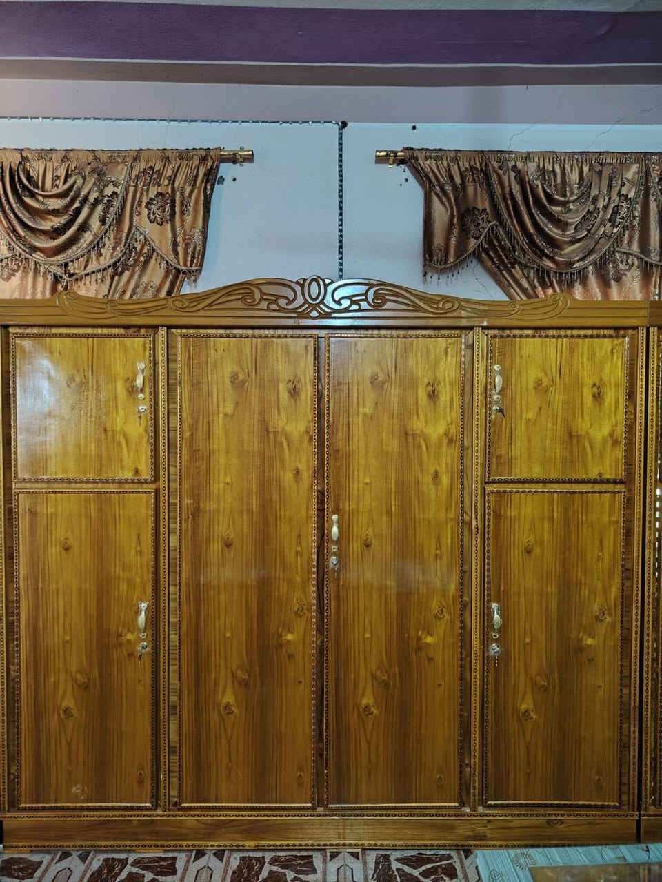 سلام عليكم يوجد كناتير جديد للبيع اربع ابواب

ثلاث ابواب جديد

المكان قضاء الرمانه منطقه الحويجه

الاستفسار على هاذه الرقم***********بي واتساب مفتوح
