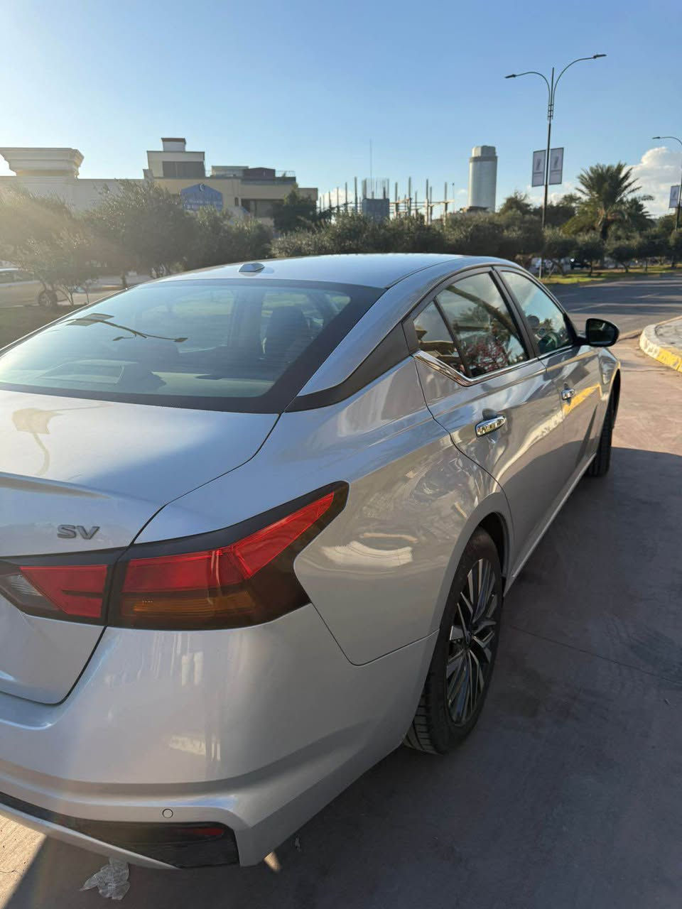 نيسان التيما 2024 
مواصفات SV 
سونر السياره بالمنشور 
ماشيه 24 الف كيلو 
مكان السياره بغداد 
السعر 175 ورقه 17500دولا
*********** بغداد, العراق
