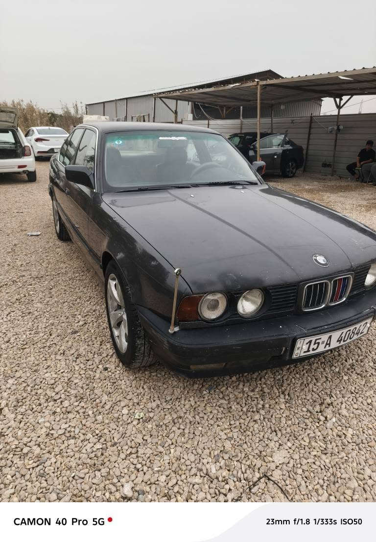 بي أم 525 موديل 1991 رقم انبار انگليزي مكانها حلة ومالكها حلة سنوية ماساقطة اوتوماتيك جاهزة محرك مسكر ستة سلندر سيارة بلادية اخم تاير حدادية كير محرك جاهزة السعر 45 للاتصال *********** حلة, بابل
