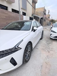 موديل ٢٢ • ماشية ٩٩ الف • سقف بانوراما