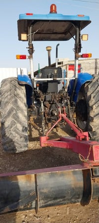 مكينة نيوهولند • موديل ٢٠١١ • كفالة عامة