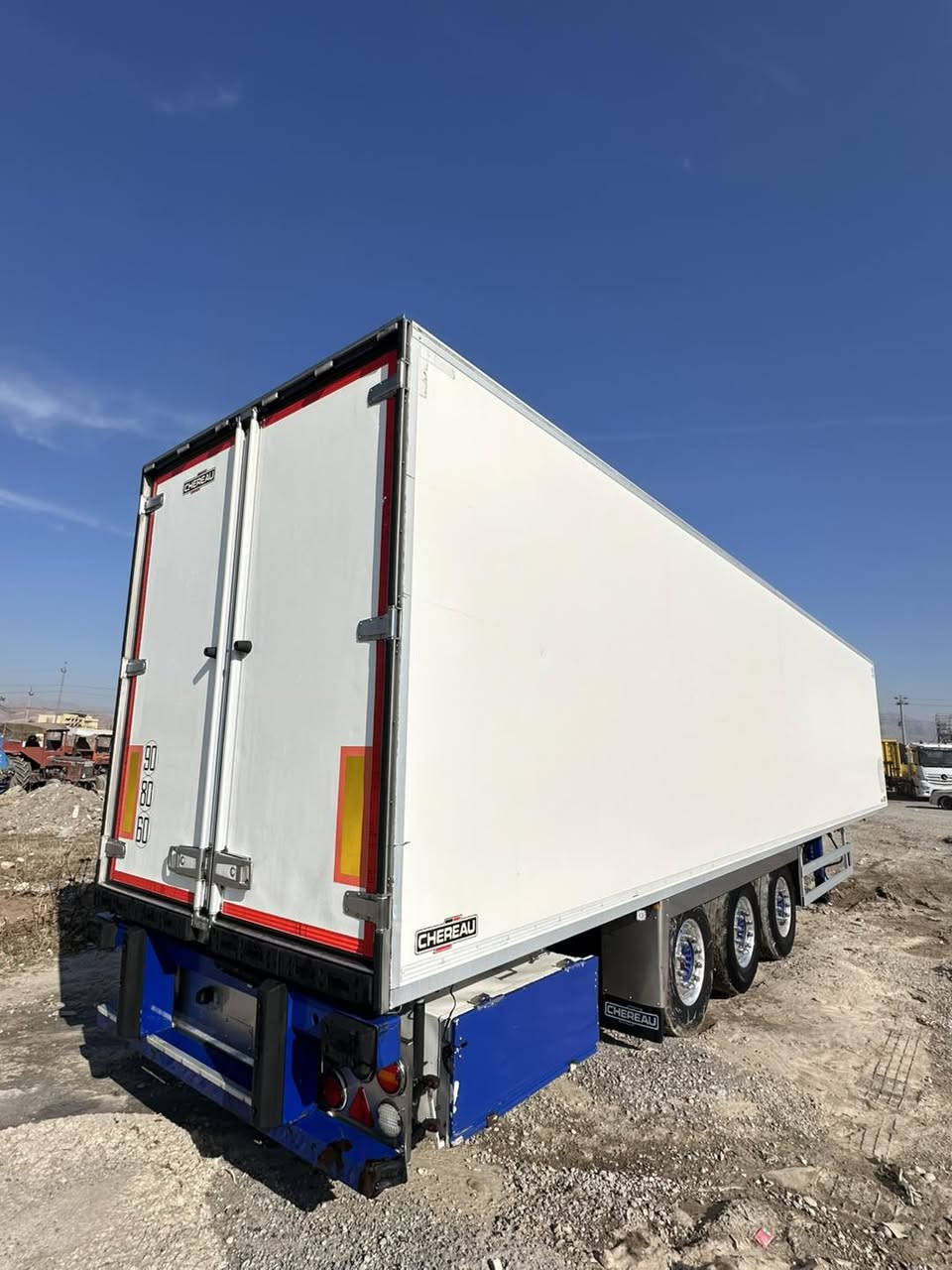 براد شيرو 2015-  دخول جديد سمك 7 ارتفاع 265سم
شركة چلنك كارس للشاحنات _ زاخو
***********
***********
***********
