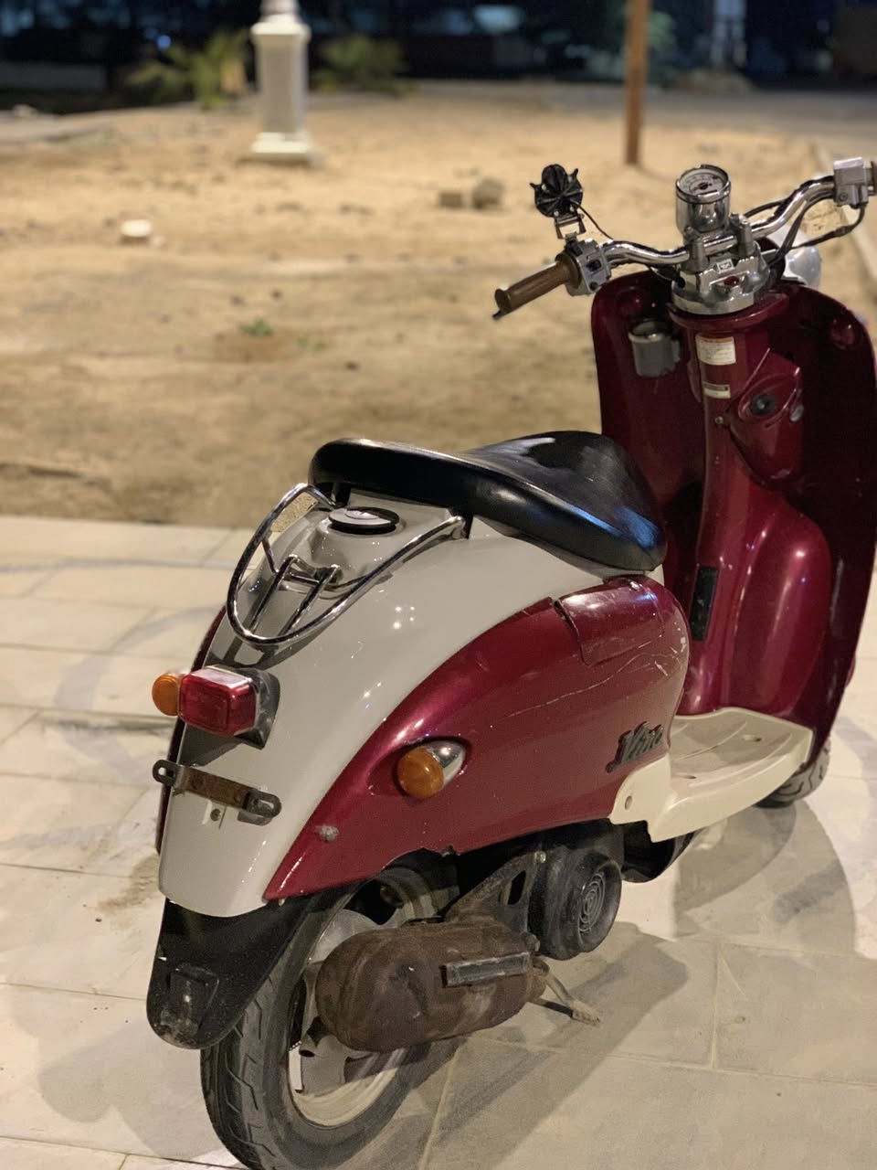 السلام عليكم موطور عبد الحليم كفاله عامه من من وره ل كدام نشاط فولل محرك ماشالله مفتوح مره وحده مبدل بس بستم كهربائيه شغاله الدرجه ررمبه اشاير بك لايت لايت كله شغال صلانصه بلادي الدرجه كلها بلادي العنوان العلم الرقم ***********

السعر، 400 وبي مجال 

مراوس حسب القناعه
