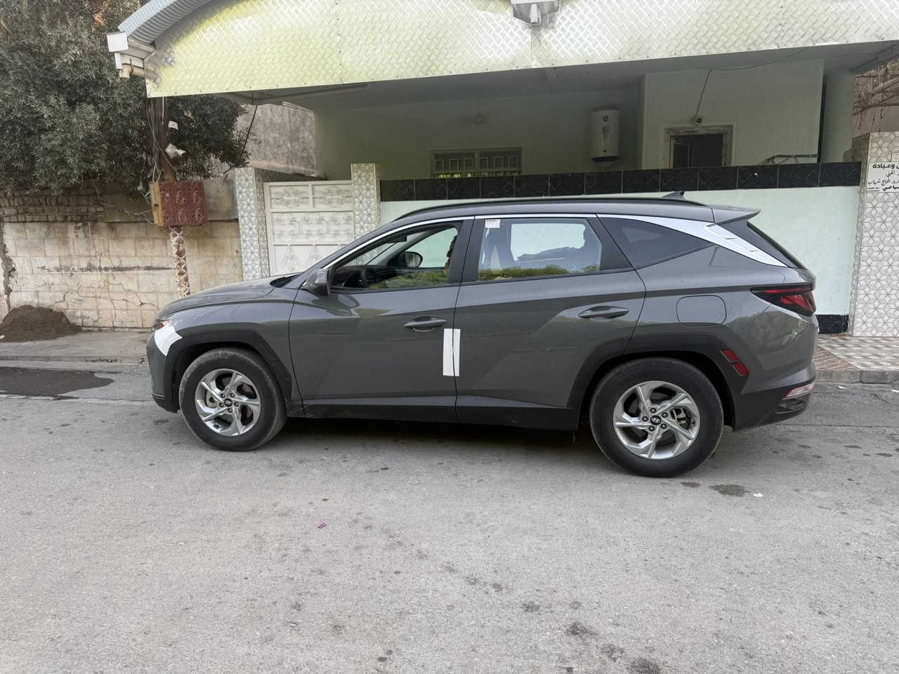 السلام عليكم .. للبيع فقط
توسان 24 للبيع رقم اربيل فول موصفات عده البنو راما حادثهه فقطني البنيد ومصلح نفسه 

1️⃣بصمه 

3️⃣شاشه كبيره 

4️⃣تشغيل عن بعد

5️⃣كشنات جلد +كشنات كهرباء

6️⃣جنطه كهرباء 

7️⃣رادار امامي وخلفي وجانبي 

8️⃣اشاير بل مري 

9️⃣سايد بريك بصمه

🔟لد نهاري ليلي +اشاره ترحيب عند الاقتراب 

1️⃣1️⃣ ويل كب كروم حجم 19 

1️⃣2️⃣ شاشه تدعم الكار بلي

1️⃣3️⃣ بكلايت لد

1️⃣4️⃣ تحكم إستيرن + قياده ذاتيه 

1️⃣5️⃣ ثلاث وضعيات قياده 

1️⃣6️⃣ كشنات تدفئه

1️⃣7️⃣ فور ويل  

0️⃣7️⃣7️⃣1️⃣8️⃣9️⃣8️⃣2️⃣6️⃣4️⃣4️⃣

✅ لمعرفه السعر اتصل وتدلل


**إذا كنت صاحب هذا الإعلان وتريد حذفه لأي سبب، رجاءا أرسل رسالة إلى الدعم الفني**