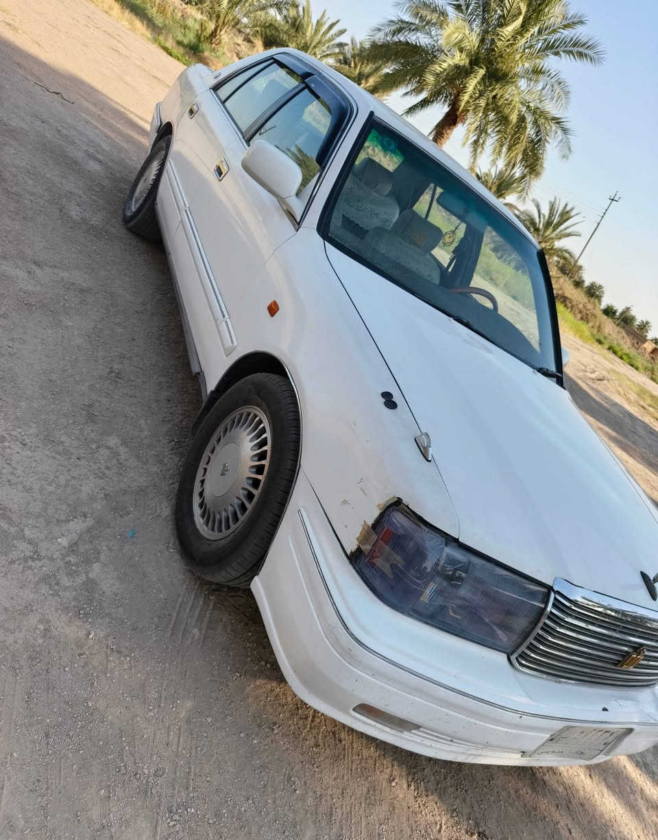 سلام عليكم راس الثور تكم للبيع مديل 2000 تبريد  عوزه بس غاز محرك كير شرط مكفوله . نقل جثه من الضربه بيها كصه قماره رقم مشروع وطني مداور وين ما يعجبك رقم بغداد مكان السياره سماوه رميثه سعر 73 وبيهامجال  رقم للاتصال *********** او ***********
