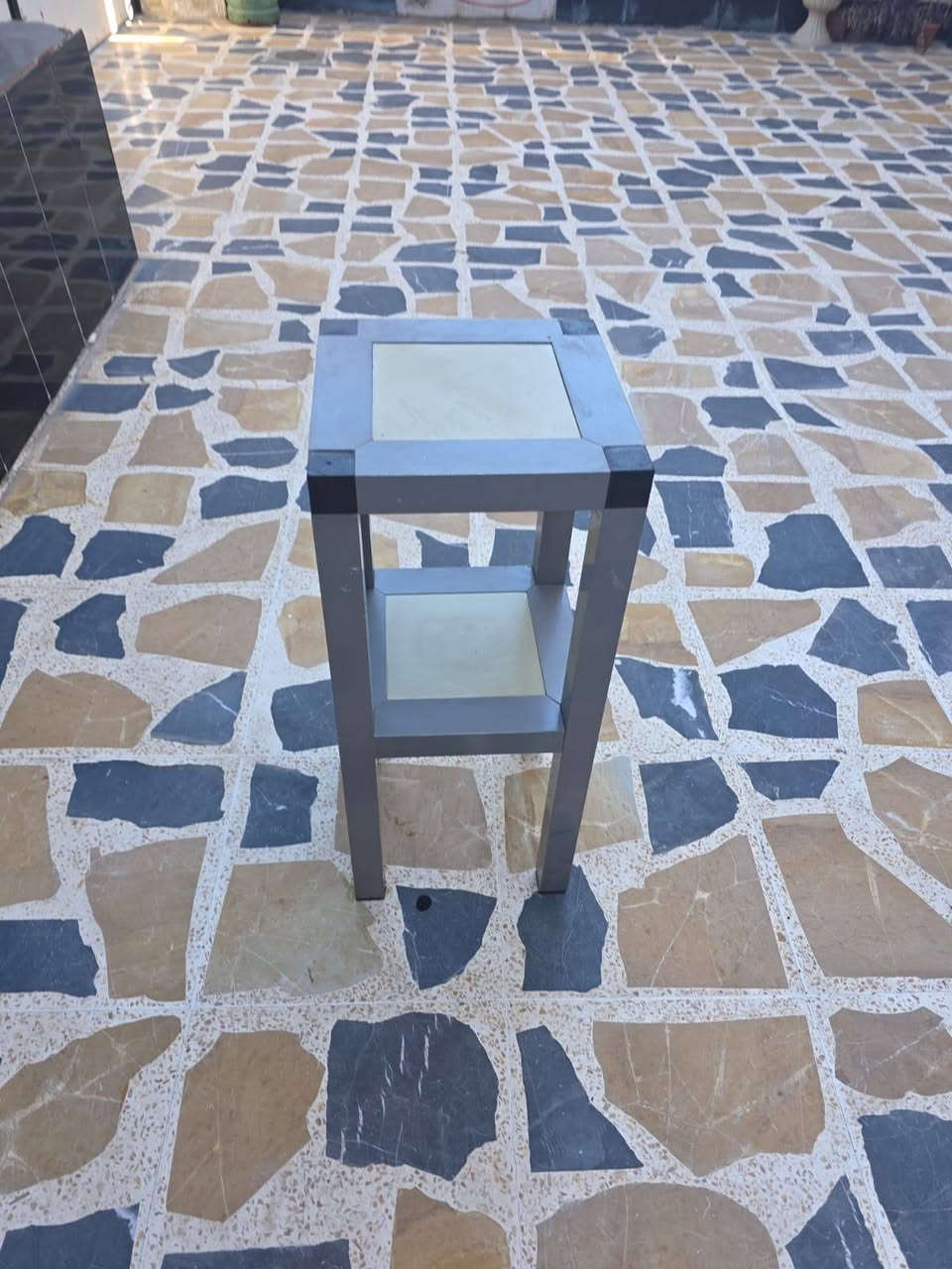 السلام عليكم
من رخصة مدير كروب المحترم غراض مستعمل للبيع العنوان 
موصل الرقم
***********
***********
