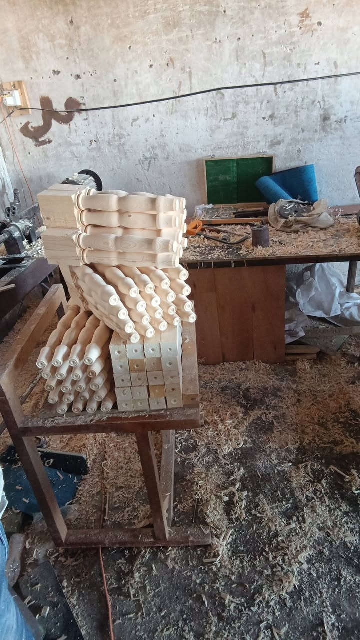 تتوفر ارجل طبلات جراخه
ودياره وتتوفر طبلات حسب الطلب للاستفسار *********** واتساب او خاص ويوجد خدمه توصيل
