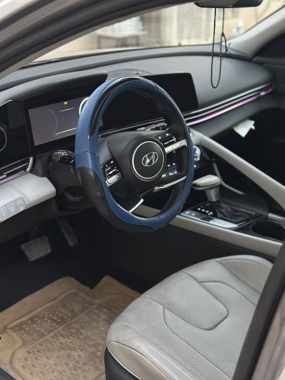 سلام عليكم الانتره موديل 2023امريكية هايبرد السياره جديده ماشية 50الف بيها جاملغ وبنيد بدون دواخل فول مواصفات فتحة اوتو هولد سايد بريك بصمة اناره ترحيب لد بدشبول شحن لاسلكي كشن كهرباء مكاني بغداد السعر 155
***********
