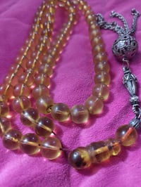 مسبحة كهرب • ٦٦ خرزة • ٥٠ غرام