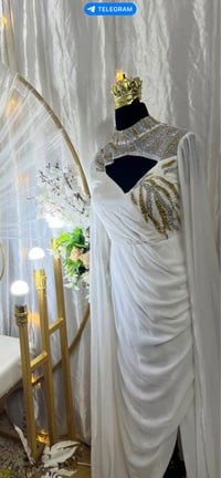 فستان • ٤٠-٤٢ • ملبوس نص ساعه