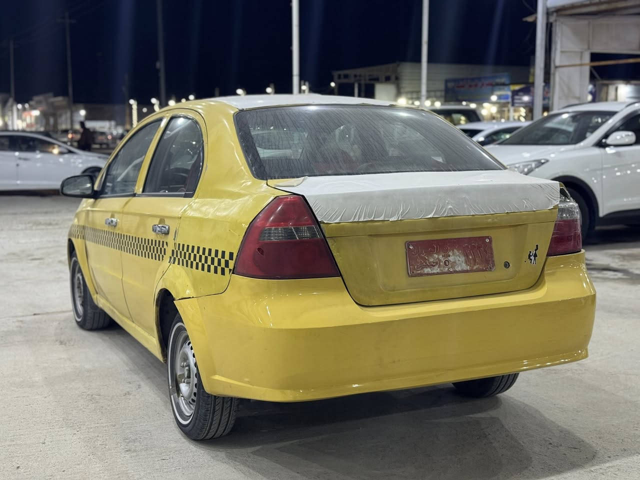 سلام عليكم افيو 2008 محرك 1600
محرك كير تبريد جاهزات ترايها حلو 
الكشر شوف العين مصبوغه عام وتحتاج بعد صبغه
راعيها ابن عمي بلكوفه. ابيع كوم حديد بس راعي
السعر 28 قفل مكان النجف *********** بي وتساب
 اخووان اني مكلف بلنشر اتصلو ع صاحبها
