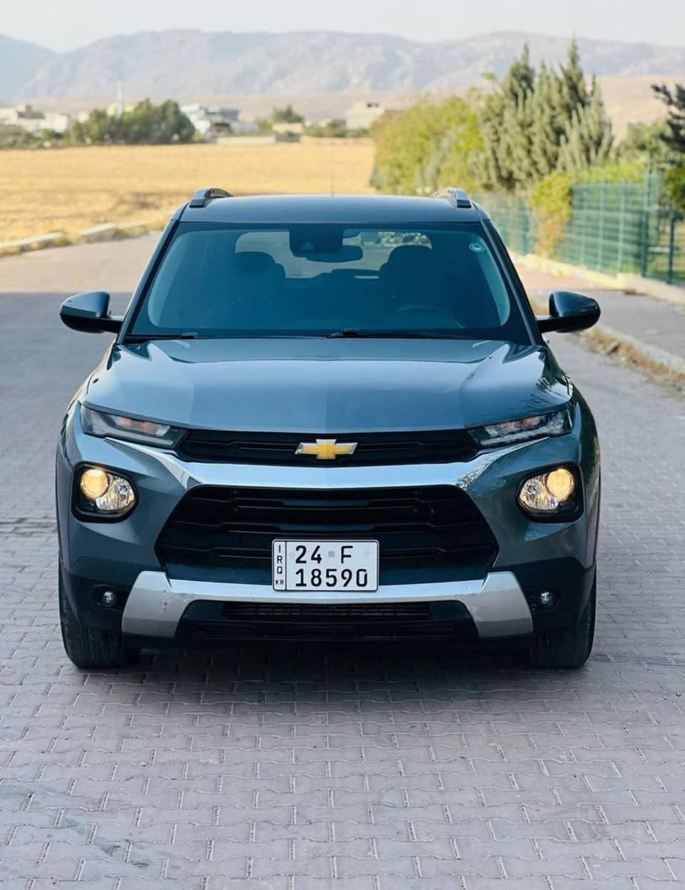 شوفرليت ترايل بلايزر LT
موديل :- 2022
السعر : 123  ورقة و مجال بسيط 🤏

المواصفات: LT

حجم المحرك 3 سلندر 1.3L توربو 
عداد المسافة  38 الف ميل 
رادار امامي وجانبي وخلفي
تنبيه الخروج عن المسار
كراسي مخمل
كرسي السائق كهرباء
اوتو ستوب
وضعيات قيادة
لايتات LED بالكامل
شاشه تحكم بالايعازات
تحكم ستيرن جهتين
بصمة ابواب وتشغيل وتشغيل عن بعد
صبغ :- بص قباغ صندوق صبغ بدون دواخل و بدون ارباك جميع ارباكات سليمه بلادي
سياره مرقم دهوك جاهز 
عنوان 📍عقرة
رقم تلفون و واتساب ☎️
***********
***********
