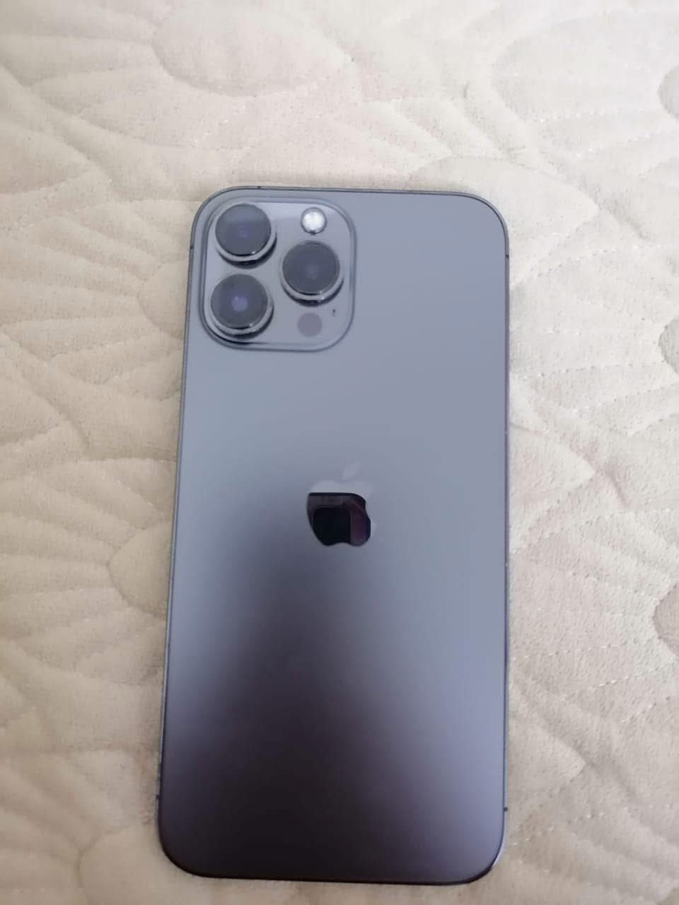 السلام عليكم أيفون 13 برو ماكس أمريكي ذاكره ٢٥٦ بطاريه ٨٠ مامبدل بيه ولا قطعه ***********
