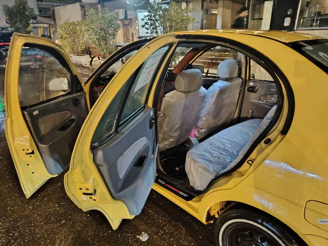 السلام عليكم من رخصه الادمن سياره طيبه 15 للبيع سياره نضيفه كير مكينه مكفولات شواصي كفاله تبريد تدفئه شغالات بلا ضربه مسوي الخياس مالها وراشهن
داخل جديد وكهربائيات كلها شغاله  رقم انكليزي مصفرة هيئة وغرامات بسمي تحويل مباشر السياره خير من الله مكان السياره الاعظمية شارع عمر عبد العزيز السعر ٤٣ وبيها مجال للطيبين *********** الرقم واتساب شغال
