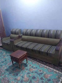 تخم للبيع بدون اي ضرر نظيف جدا السعر ٤٠٠ الف للاستفسار  ٠٧٧٠٢٦٦٦٣٣٨ بي...