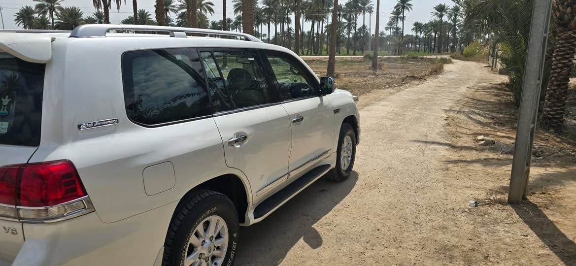 السلام عليكم
ماشيه 172

ستينية فول مواصفات 2011

رقم شمالي الجديد أنكليزي الدولي باسمي 

كفاله عامه من ضربه /وصبغ /وتبديل 

مواصفات GXR.i 

فتحة سلايت رؤف 

محرك 6سلندر وضع شركة 

بصمه + بصمه ابواب 

.7راكب                     

ثلاث قطع تبريد 

كشنات جلد 

كرسي كهرباء 

٨ ايرباك

تحكمات ستيرن 

فور ويل  

دشبول ليزري 

عتب ليزري 

ثلاجة 🧊

كامرة خلفيه

دفلوك ونضام زحف 

لايت زنون اصل 

لد آمامي

اشاير بلمري 

اشاير بلجاملغ

حساس امامي خلفي 

مكينة كفاله عامه لاتبخير لاتنقيص ولاصوت 

كير وضع الشركه مكفول كفاله عامه 

السيارة مكفوله كفاله عامه ع وضع الشركه

السعر (330)) بيع مستعجل

مكاني بابل المدحتيه  // للاتصال // ***********
