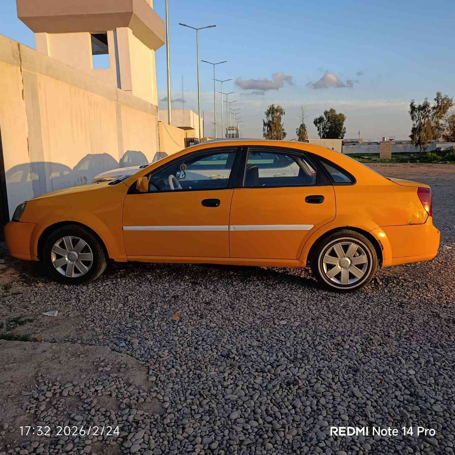 سلام عليكم اخوان مكلف للنشر اوبترا موديل 2004 سيارة وكاله عامه باسمي شرط التحويل والوكالة جاهزة مجهزة مال بيت نقابة مصفرة تبريدها يخبل دواخل حلوة شاشه كير عادي سعرها 50 وبي مجال سنويه منتهي من 2019 بطاقه بانزين بيها سيارة مال رزق عنواني كركوك الأسرى والمفقودين وهذا رقم صاحب السيارة ‏‪***********‬‏
