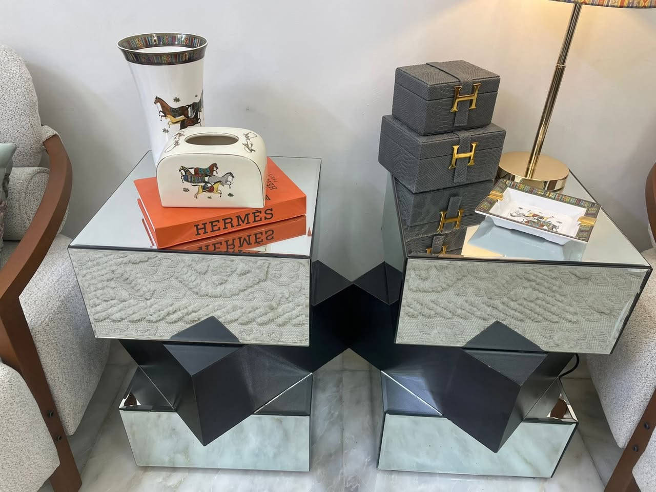 السلام عليكم للبيع ميز خشب زان جديد نافوره شلال مي قياسه متر ونص عرض وعمق ٧٠سم اخذته ب٣٥٠ اريده ٢٠٠ وميز تلفزيون جام مع طبلات ٣ ولوحه وساعه جديدات اخذتهم ٩٠٠ اريدهم ٧٥٠ مكان حي الجهاد


**إذا كنت صاحب هذا الإعلان وتريد حذفه لأي سبب، رجاءا أرسل رسالة إلى الدعم الفني**