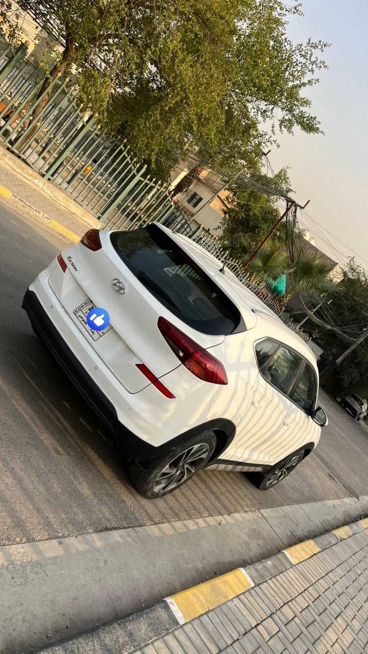 السلام عليكم. للبيع توسان 2019خليجي مكفوله من الصبغ بيه بارد فقط محرك 2000دوش. بصمه مري شفط شاشه ماشيه 90الف كم. 
سياره جديده وجاهزه مكاني بغداد السيديه 
***********. 
السعر 180 وبيه مجال بسيط
