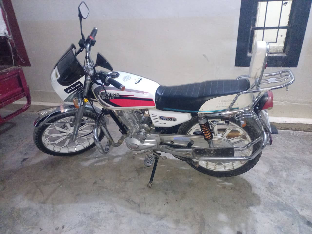 سلام عليكم موطور جني كلا 23 كلو عل بلاد سعر 650 بي مجال بصيط ***********
