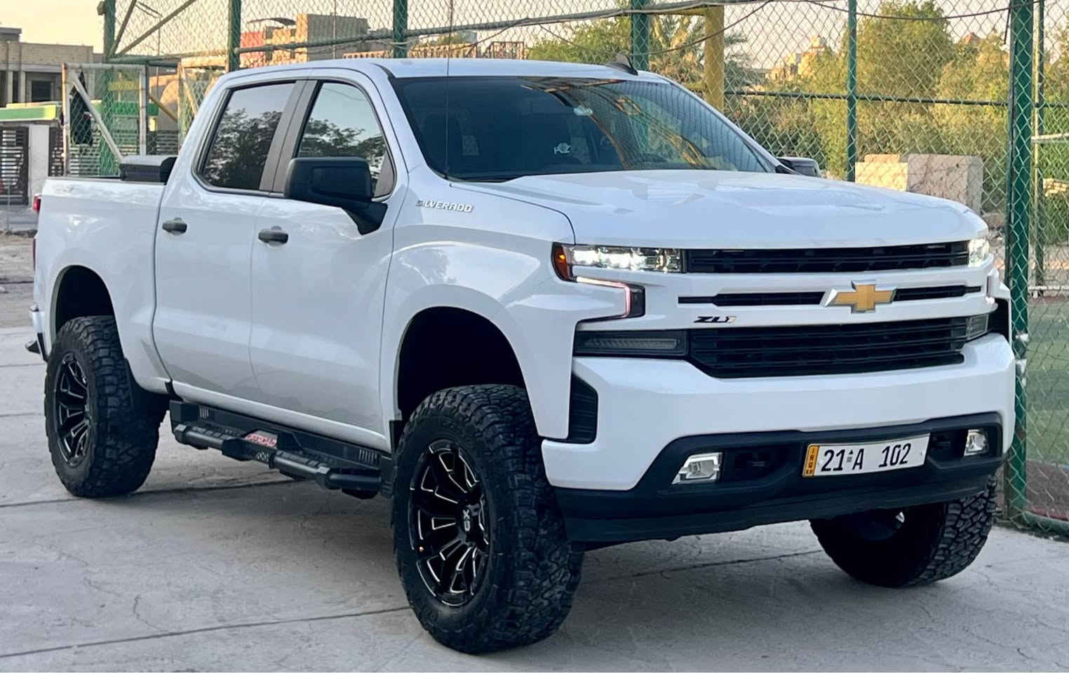 سلام عليكم من رخصت الادمن / للبيع فقط

السعر 340 ورقه

رقمي ***********

مكاني بغداد العامريه

سياره رقم مميز

شوفرليت سلفرادو موديل 2022 كفاله من الصبغ

محرك 4 سلندر / تون توربو / 

بسمي تحويل وكاله حاضر

سياره جديده جدا بلخير ع الياخذه بدون اي نقص

سياره عليه هوايه اضافات كله اصلي مال امريكا

بجم شادله مال موديل 2025 بغداد, العراق
