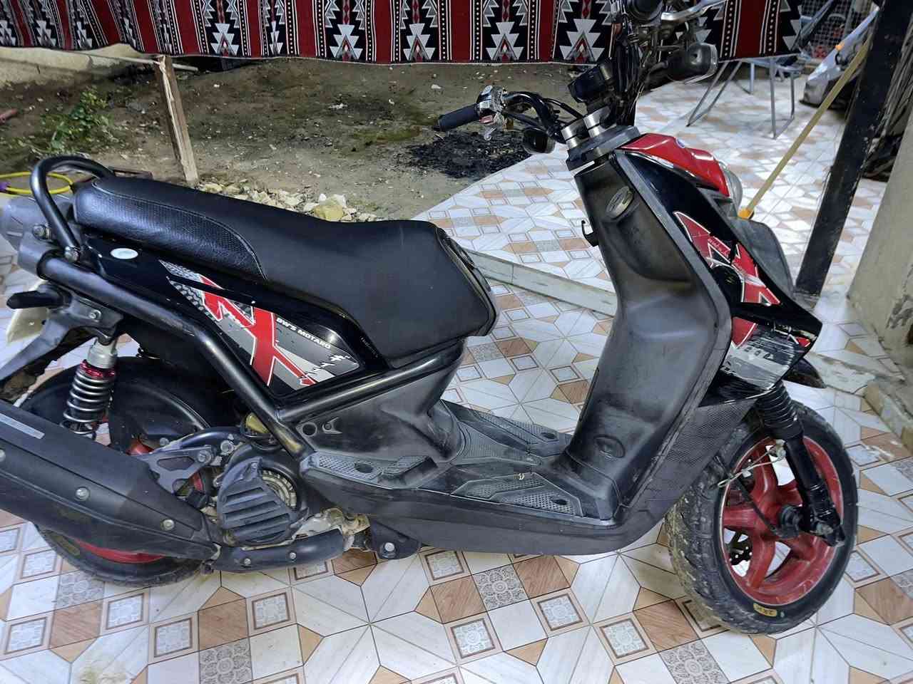 السلام عليكم دراجة سكنس جبلي للبيع دراجة بلادية ونضيفة وتجي وتشوف بعينك دراجة ما ناقصهة شي شلعة ومعدل خير من اللة ونضافة ما شاء الله مكاني البصرة سعر الدراجة 1400 وبيهة مجال رقمي ***********
